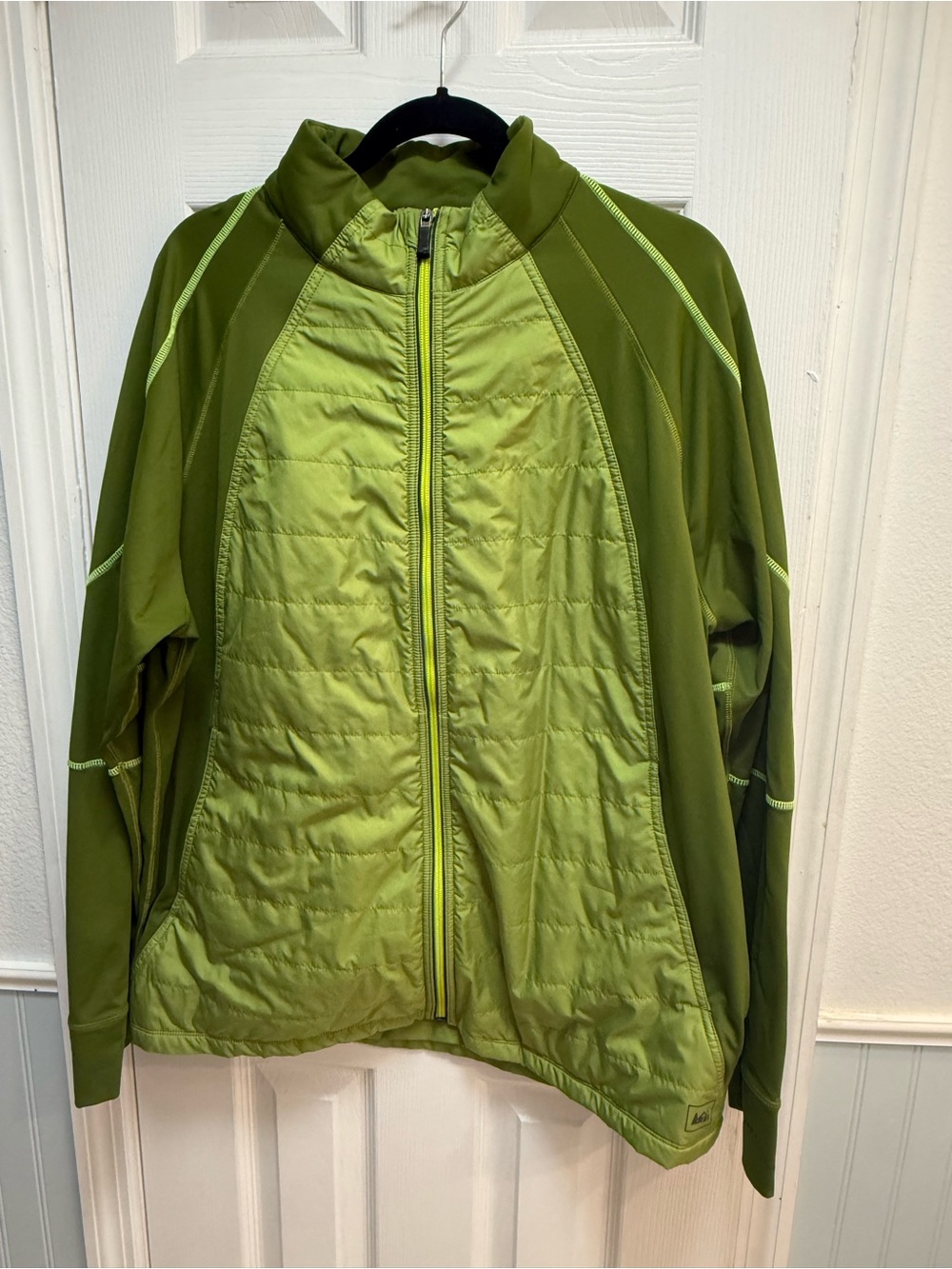 REI Two-Tone Olive Green Lightweight Hybrid Jacket